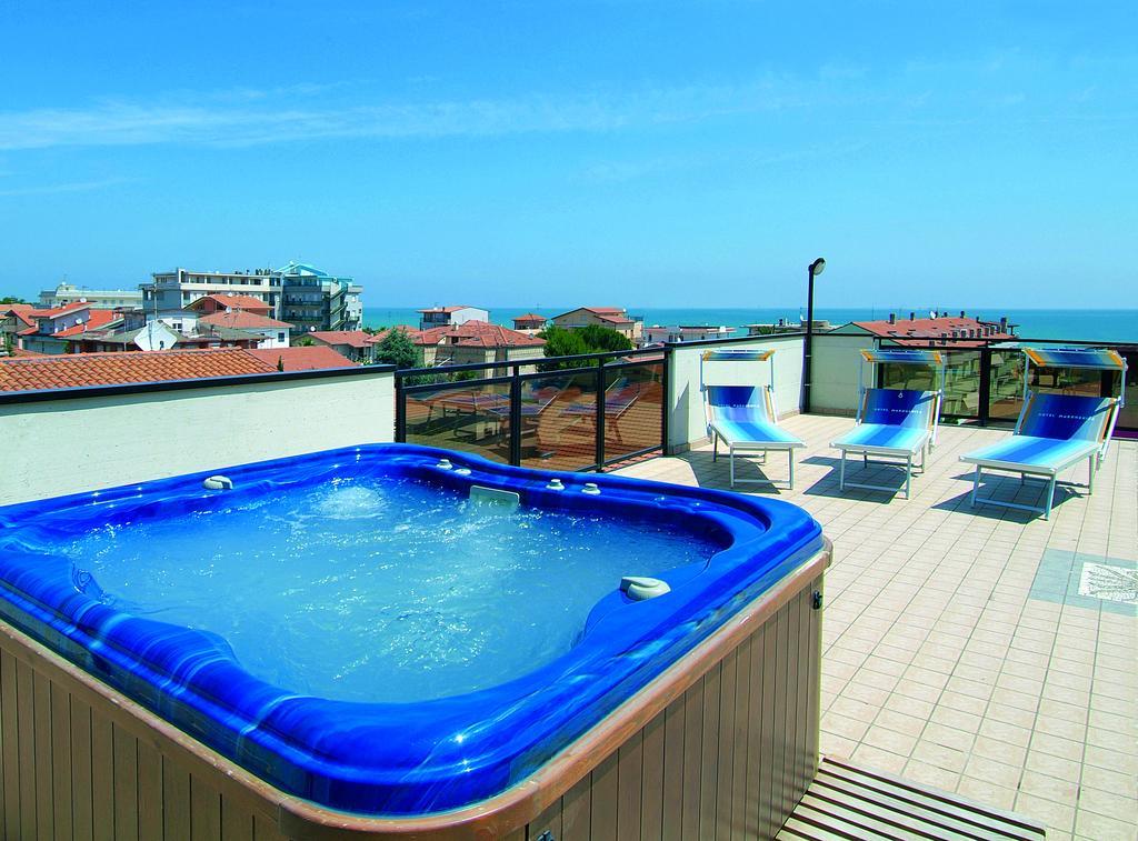 Hotel Residence Margherita Tortoreto Exterior photo